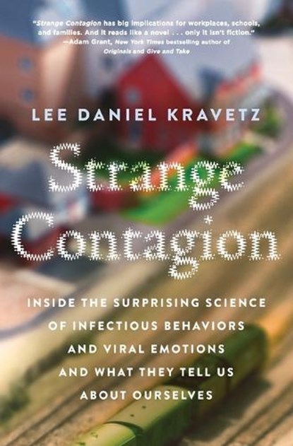Strange Contagion, Lee Daniel Kravetz - Paperback - 9780062448941