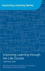 Improving Learning through the Lifecourse - Jan de Houwer ; Frank Baeyens ; Andy Field - 9780415573726