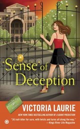 Sense of Deception - Victoria Laurie - 9780451473875