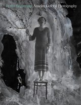 In the Beginning: Anselm Kiefer & Photography - Jean de Loisy ; Sebastien Delot ; Heiner Bastian ; Christian Weikop - 9780500298060