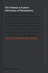 Thames & hudson dictionary of photography - nathalie herschdorfer - 9780500544471