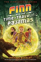 Finn and the Time-Traveling Pajamas - Michael Buckley - 9780525646921