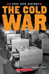 The Cold War - OTFINOSKI,  Steven - 9780531230138