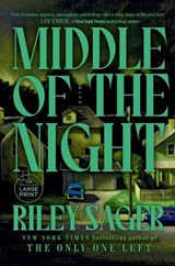 Middle of the Night - Riley Sager - 9780593915325