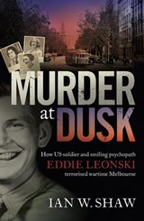 Murder at Dusk - Ian W. Shaw - 9780733640469