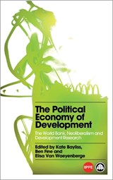 Political Economy of Development - BAYLISS, Kate - 9780745331034