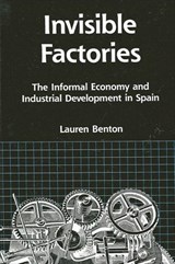 Invisible Factories - Lauren A. Benton - 9780791402245