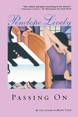 Lively, P: Passing on - Penelope Lively - 9780802136268