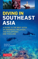 Diving in Southeast Asia - David Espinosa ; Heneage Mitchell ; Kal Muller - 9780804845946