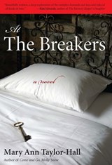At The Breakers - Mary Ann Taylor-Hall - 9780813138992