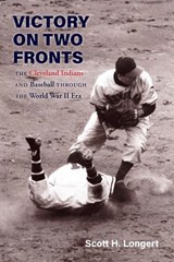 Victory on Two Fronts - Scott H. Longert - 9780821424711