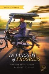 In Pursuit of Progress - Hannah C. M. Bulloch - 9780824858865