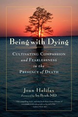 Being with Dying - Joan Halifax - 9780834821743