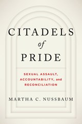 Citadels of Pride - Martha C. (University of Chicago) Nussbaum - 9781324004110