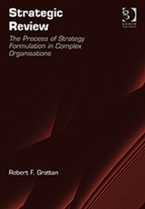 Strategic Review - Robert F. Grattan - 9781409407287