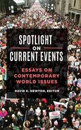 Spotlight on Current Events - David E. Newton - 9781440870620
