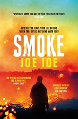 Smoke - Joe Ide - 9781474612043