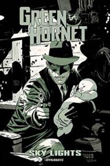 Green Hornet: Sky Lights - Scott Lobdell - 9781524119812