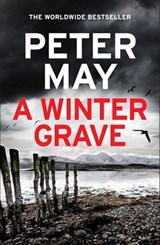 A Winter Grave - Peter May - 9781529428483