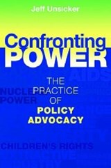 Confronting Power - Jeffrey Unsicker - 9781565495340