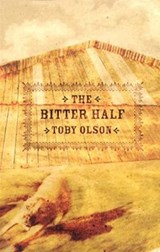 The Bitter Half - Toby Olson - 9781573661324