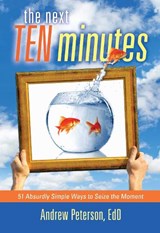 Next Ten Minutes - Andrew Peterson - 9781582702773