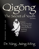 Qigong Secret of Youth - Dr. Jwing-Ming Yang - 9781594399077