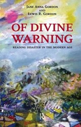 Of Divine Warning - Jane Anna Gordon ; Lewis R. Gordon - 9781594515392