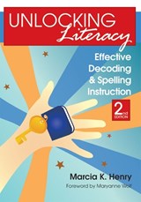 Unlocking Literacy - Marcia K. Henry - 9781598570748