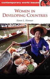 Women in Developing Countries - Karen L. Kinnear - 9781598844252