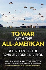 To War with the All-American - Martin King ; Steve Mrozek - 9781636246253