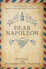 Dear Napoleon - Stovall Jim Stovall ; Napoleon Hill Foundation - 9781640953239