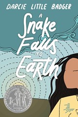 A Snake Falls to Earth - Darcie Little Badger - 9781646144136