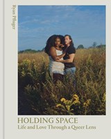 Holding Space - Ryan Pfluger - 9781648961571