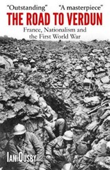 The Road to Verdun - Ian Ousby - 9781786080011