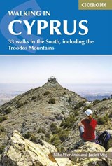 Walking in Cyprus - Nike Werstroh ; Jacint Mig - 9781786312907