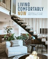 Living Comfortably Now - Rebecca Winward - 9781788795227