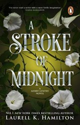 A Stroke Of Midnight - Laurell K Hamilton - 9781837321193