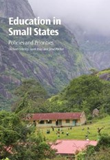 Education in Small States - CROSSLEY, Michael; Bray, Mark; Packer, Steve - 9781849290364