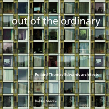 Out of the Ordinary, POWERS,  Alan - Paperback - 9781904772347
