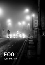 Fog - Tom Petsinis - 9781922669919