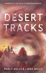 Desert Tracks - Marly Wells ; Linda Wells - 9781922777720