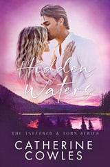 Hidden Waters - Catherine Cowles - 9781951936143