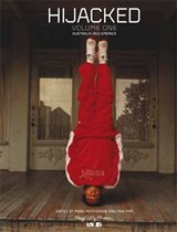 Hijacked Volume 1 - COOK,  Robert ; Farrell, Michael ; Pam, Max ; Scully, Jess - 9783868281255