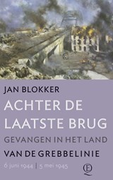 Achter de laatste brug - Jan Blokker - 9789021442402