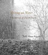 Writing on Water - Judit Niran Frigyesi - 9789633862575