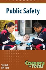 Careers in Focus: Public Safety, Second Edition - James Chambers - 9798887252858