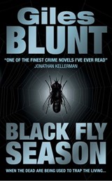 Black Fly Season - Giles Blunt - 9780007372836