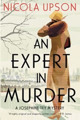 An Expert in Murder - Nicola Upson - 9780061843518