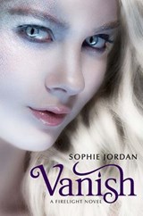 Vanish - Sophie Jordan - 9780062093493